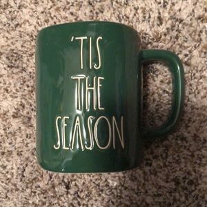 Tis the season mug